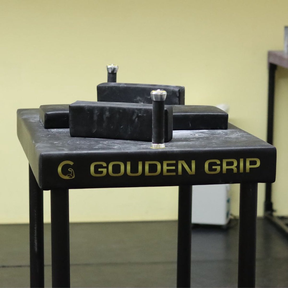 Wat vinden we goed aan de Golden Grip Armworsteltafel 42kg