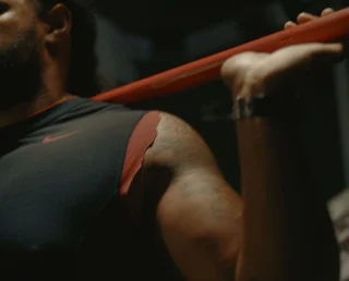 Inspire Fitness SCS Smith Machine met Trainingsbank en Accessoires