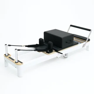 Pilates – Reformer Trainingsbank