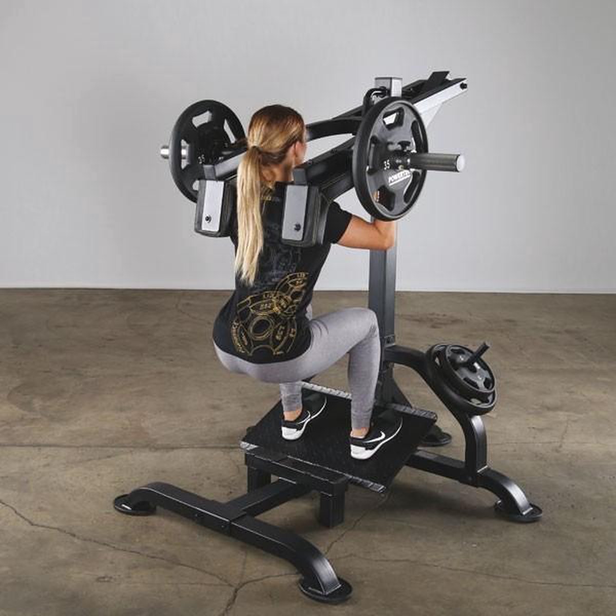 Wat vinden we goed aan de Powertec L-SC Squat & Calf Raise