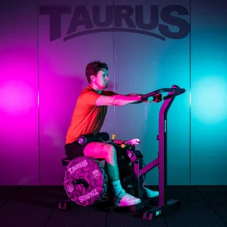 Taurus Hip Thrust Staand IFP Fitnessapparaat