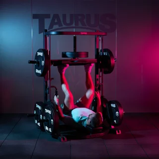 Taurus Vertical Leg Press IFP