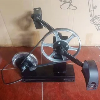 Trap generator hand dynamo