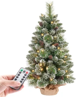 Mini Kerstboom 70 cm met LED Verlichting en Timerfunctie – Kunstkerstboom met Sneeuw & Dennenappels – Compacte Tafelkerstboom met Linnen Voet – Warmwitte LED, Batterijwerking