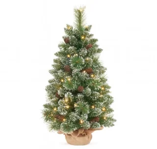 Mini Kerstboom 70 cm met LED Verlichting en Timerfunctie – Kunstkerstboom met Sneeuw & Dennenappels – Compacte Tafelkerstboom met Linnen Voet – Warmwitte LED, Batterijwerking