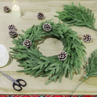 Levensechte Dennenstelen, 30 Stuks, 38 cm, Groene Kunsttakken voor Kerstslingers en Woondecoratie