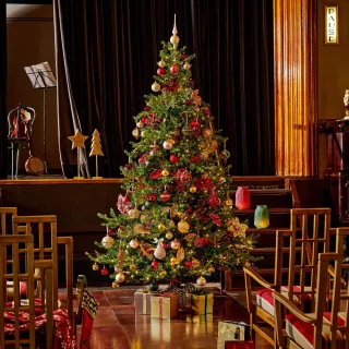 Everlands Grandis Fir Kunstkerstboom - 180 cm - 400 LED - 1564 Takken