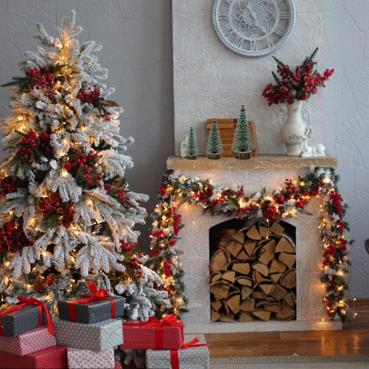 9x Mini groene kunstkerstboom 10/16/20 cm met houten sokkel