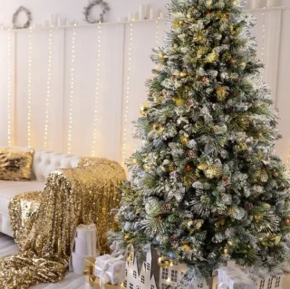 AG Kunstkerstboom 210 cm Sneeuwwit