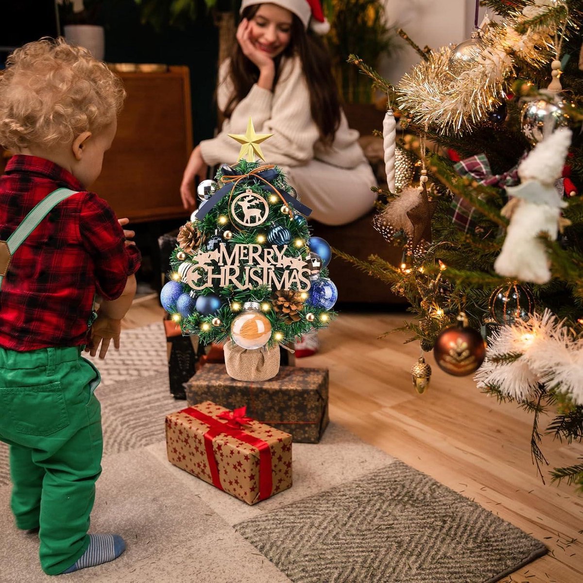 Allecto Plus Mini kunstkerstboom met LED verlichting