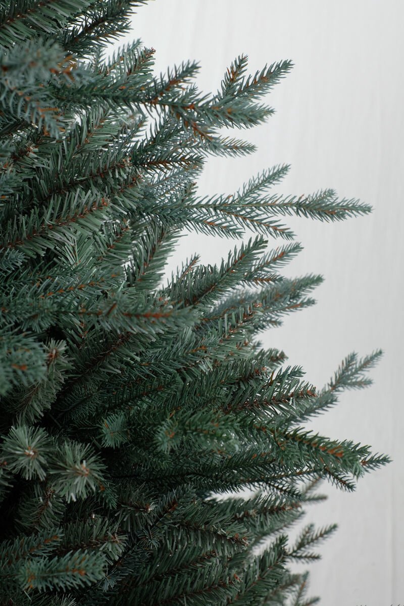 Arkansas Frosted Blue kunstkerstboom 152 cm blauw