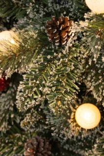 Black Box Kunstkerstboom Kaprun - PVC hardnaald