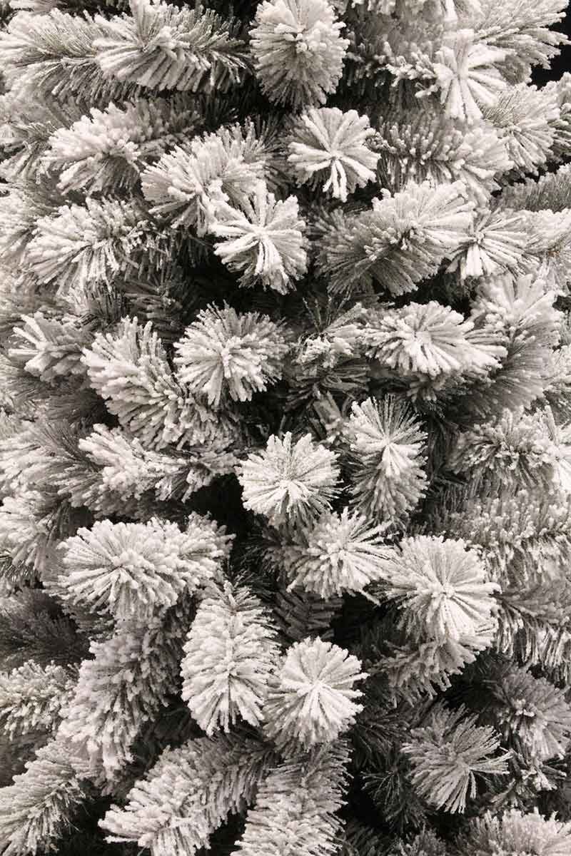 Black Box Medford Kunstkerstboom 185 cm Besneeuwd Groen