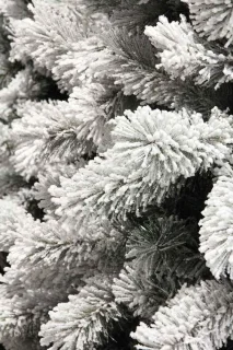 Black Box Medford Kunstkerstboom 185 cm Besneeuwd Groen