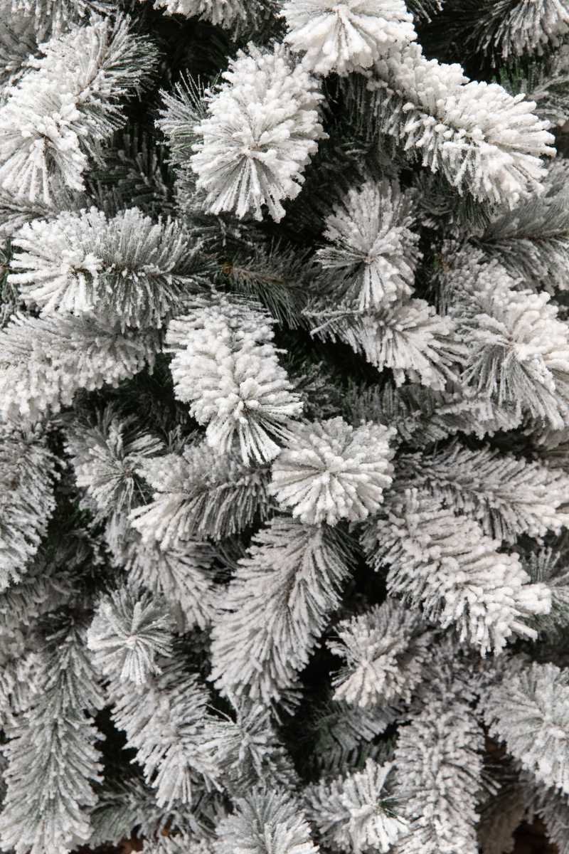 Black Box Trees Medford Kunstkerstboom 230 cm Groen