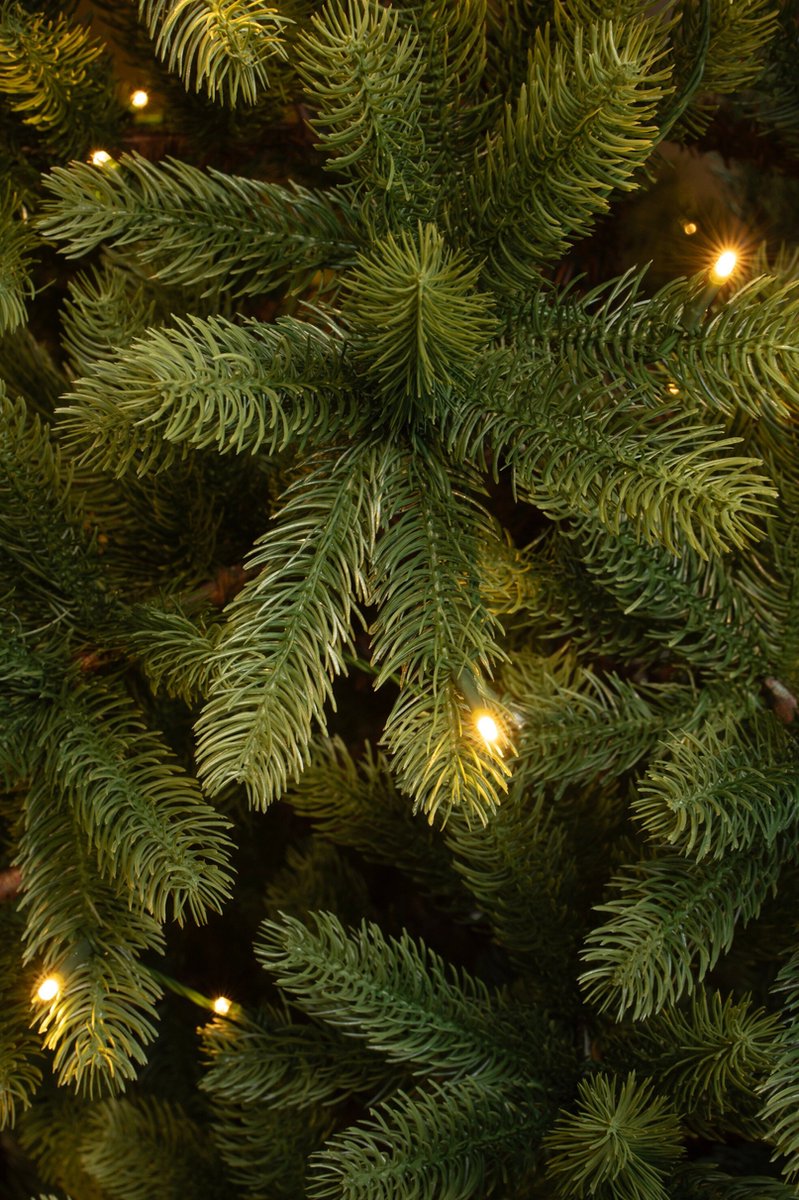 Black Box Trees Nagoya Kunstkerstboom H180 Ø108 cm Groen