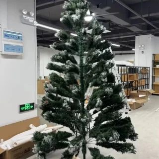 Canadese Spar Kerstboom 210cm Zonder Verlichting