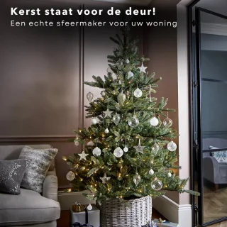 Cheqo Luxe Kunstkerstboom 215cm Inclusief Standaard