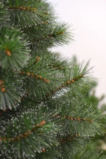 Cleveland Frosted Pine kunstkerstboom 210 cm groen