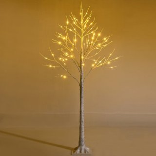 Klassieke witte berkenboom met ingebouwde LEDs