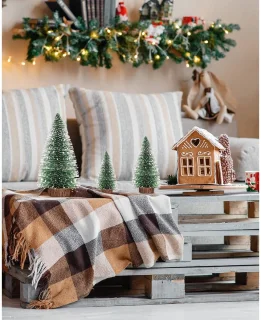 Dailygoods- Kerstboom Mini - Kunstkerstboom - Tafeldecoratie - 10/16/20 cm - 9 Stuks - Duurzaam en Realistisch - Tafelkerstboom