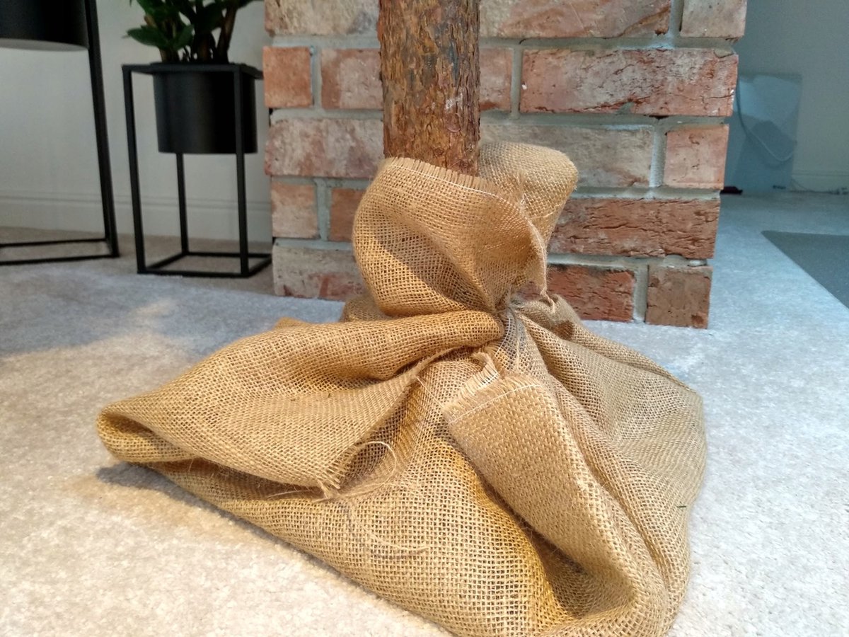 DIAMANT Pijnboom Kunstkerstboom 160 cm op houten stam