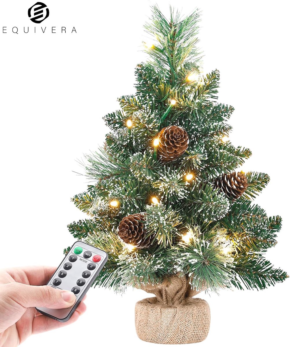 Equivera Kerstboom met Verlichting en Sneeuw