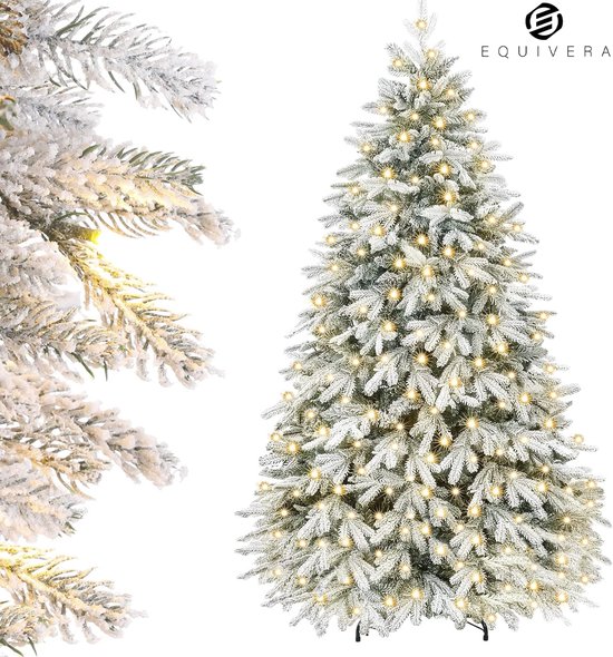 Equivera Kerstboom met Verlichting en Sneeuw