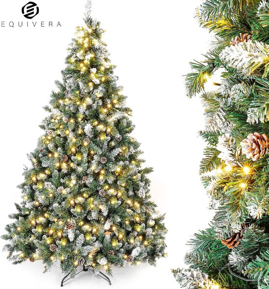 Equivera Kerstboom met Verlichting en Sneeuw