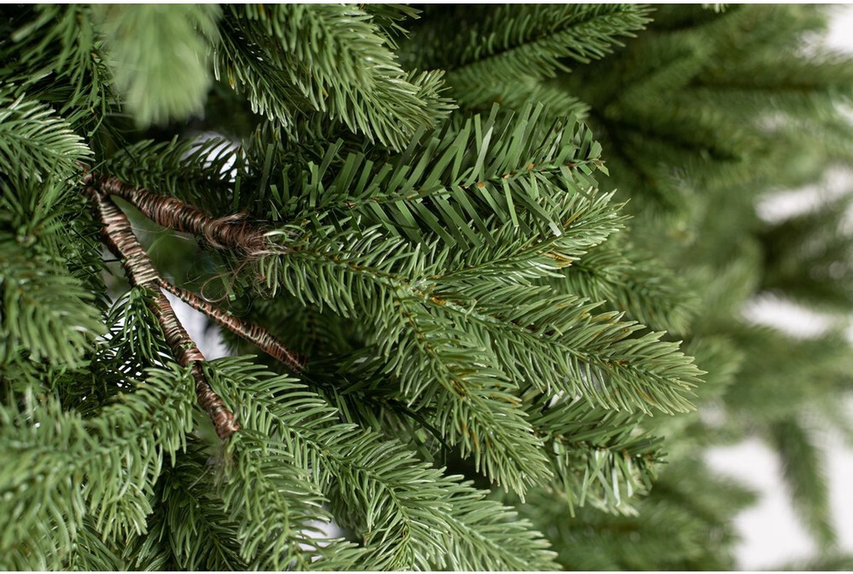 Evergreen Kunstkerstboom PGT01670007