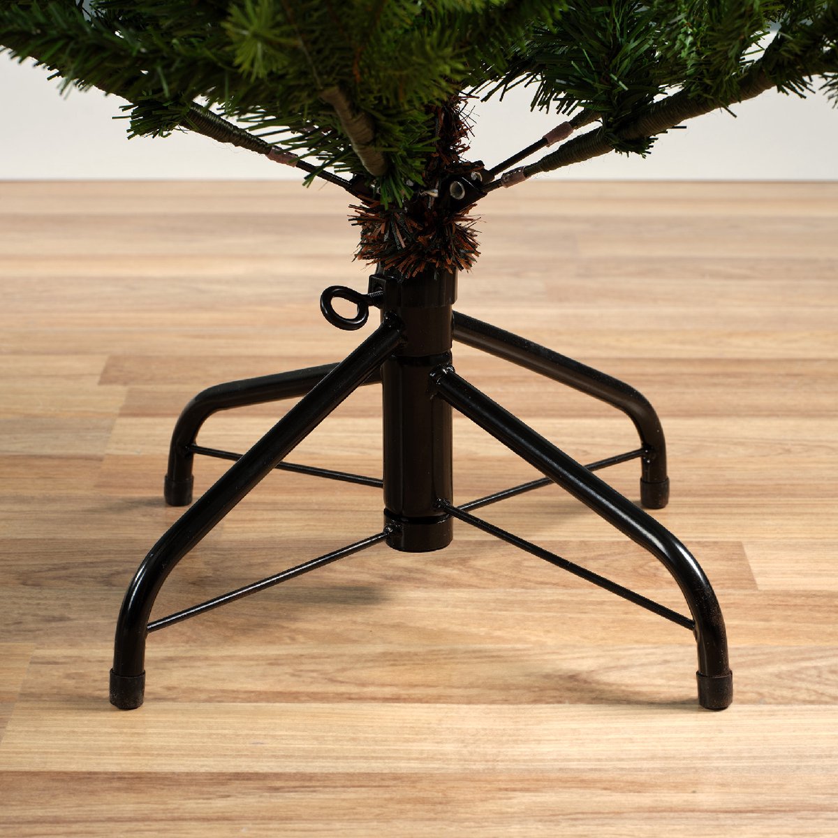 Everlands Allison Pine Kunstkerstboom 150 cm groen