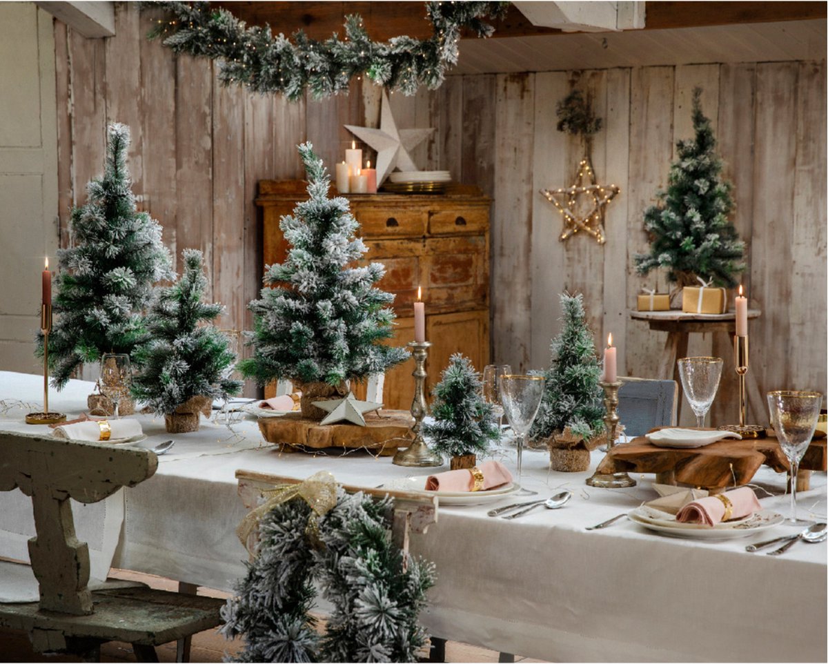 Everlands Mini Kunstkerstboom 60 cm Besneeuwd