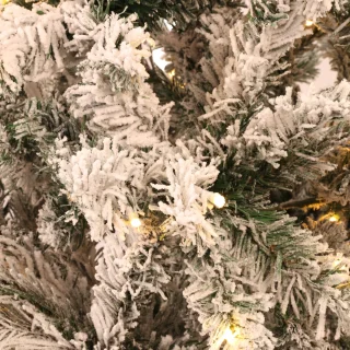 Excellent Trees Rova Witte Kerstboom LED 110-210cm