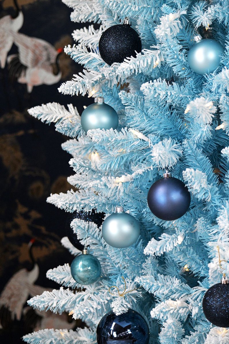 Funky Baby Blue Kunstkerstboom 183 cm Pastelblauw