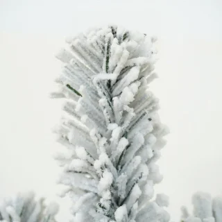 Groene Kunstkerstboom