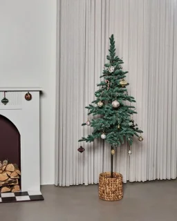 House Doctor Kunstkerstboom Pine – 180 cm