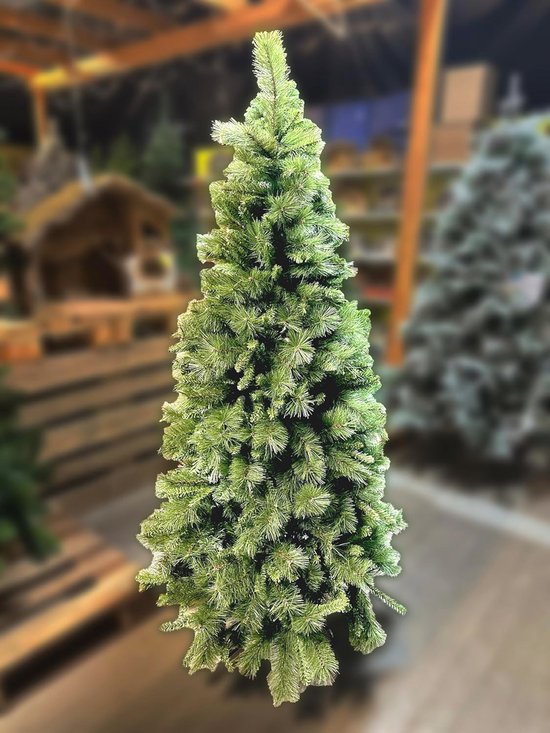 Kerstboom 210 cm 884 takken