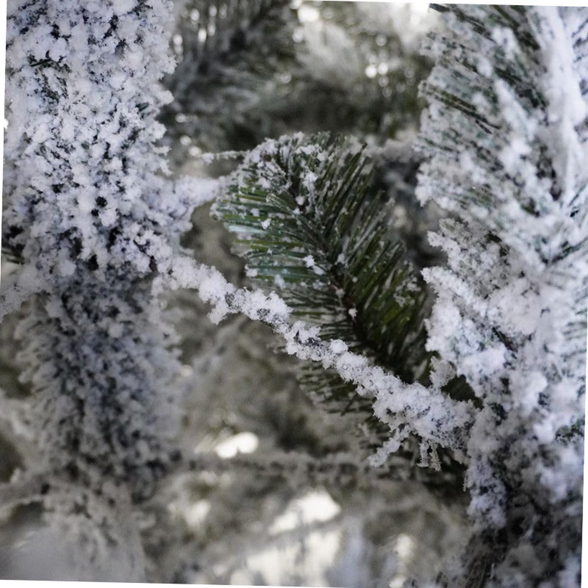 Kerstboom met Sneeuw 180 cm Realistisch