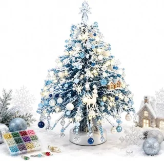 Kerstboom set met kralen en versieringen