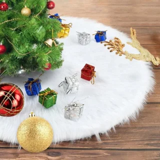 Kleine kerstboom van 38 cm met boomrok
