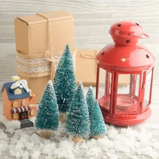 Kleine kunstkerstboom tafeldecoratie