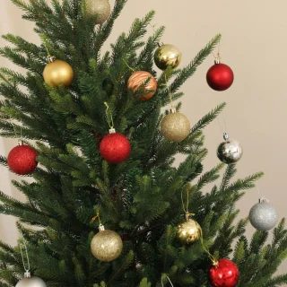 Kunstkerstboom 180 cm (Ø157 cm)