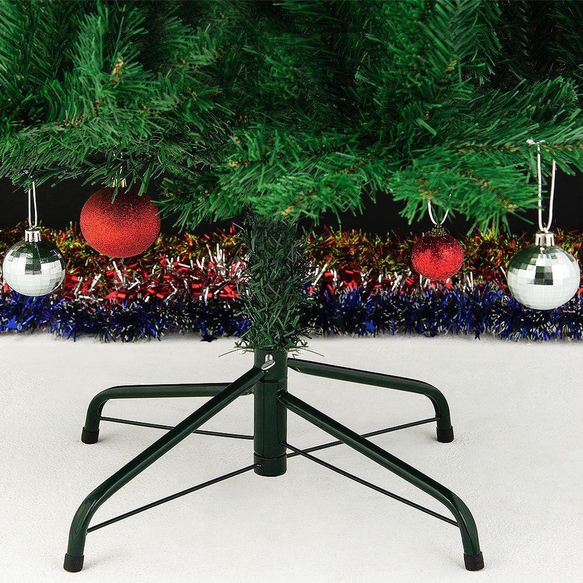 Kunstkerstboom 180cm Denappel Besneeuwd