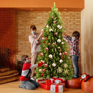 Kunstkerstboom 225 cm PE/PVC