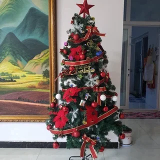 Kunstkerstboom – nepkerstboom – feestboom – kerstversiering