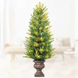 Kunstkerstboom op pot