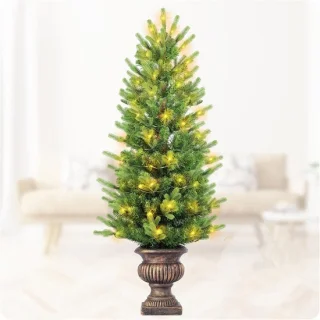 Kunstkerstboom op pot