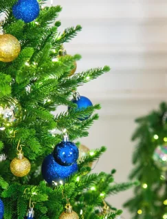 Kunstkerstboom PE 95 cm met standaard