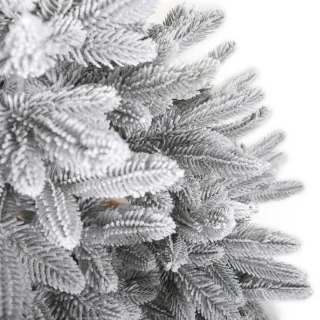 Kunstkerstboom Scandinavische Spar PE 140 cm in Pot