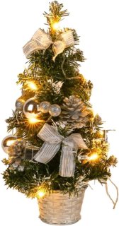 Kleine zilveren tafelkerstboom met veel sfeer